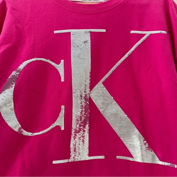 Calvin klein pink cropped sweater - Picture 2 of 5